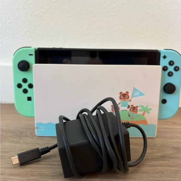 Limited Edition Animal Crossing Nintendo Switch Console - Picture 2 of 10